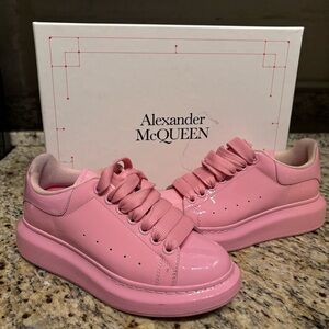 Alexander McQueen Patent Leather Oversized Sneaker 'Triple PinkSIZE size 5.5